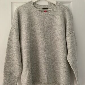 Vince Camuto Light Gray Knit Sweater